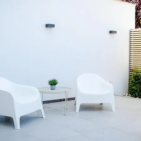 Charming With Terrace Διαμέρισμα *